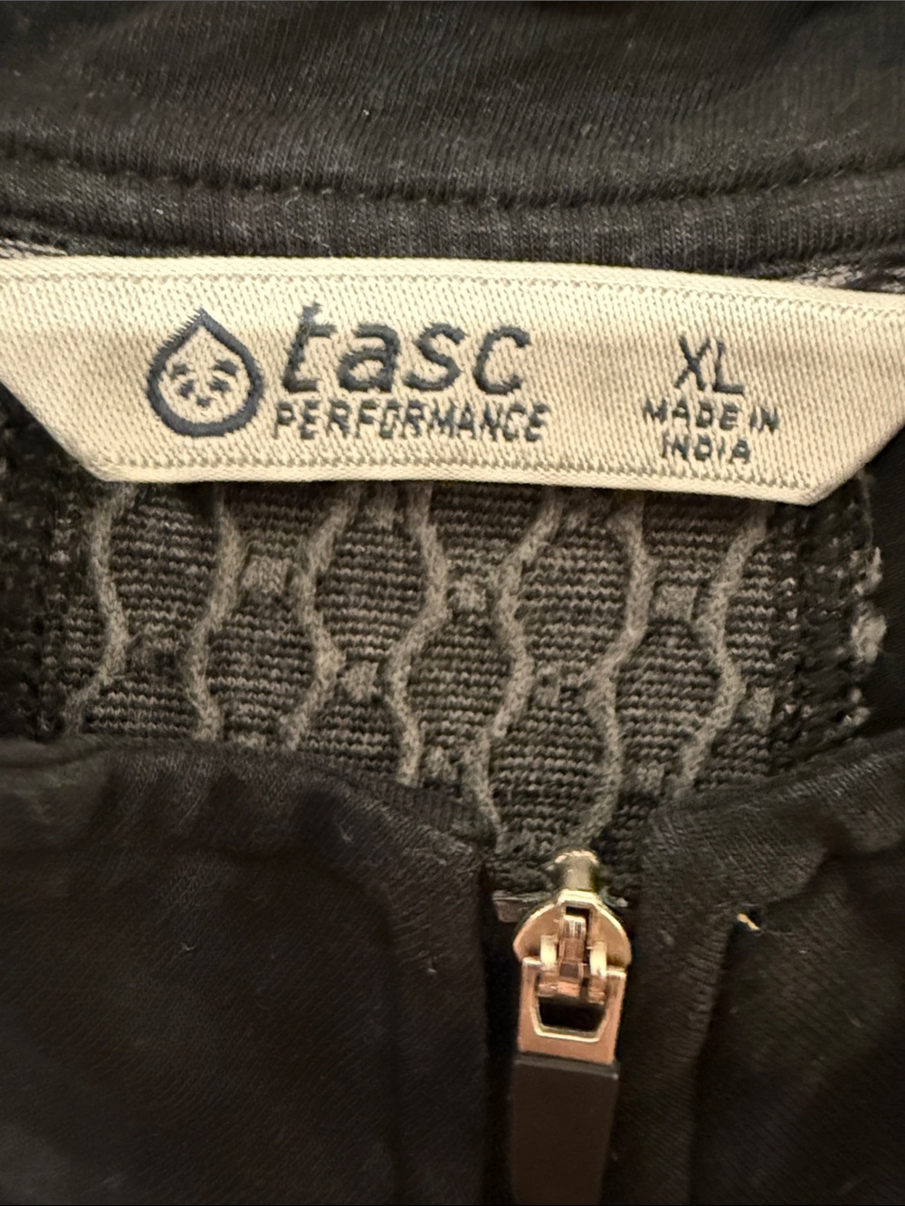 Tasc Performance Half-zip with Patterned Cuffs - Picture 4 of 4
